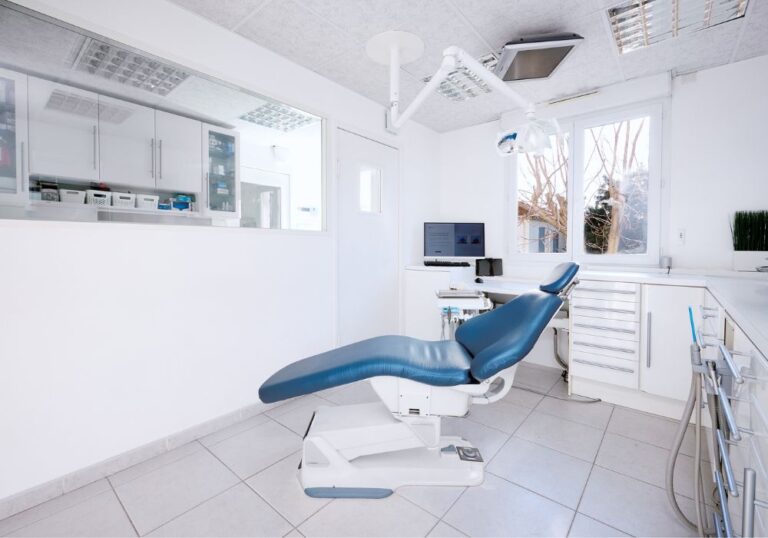 dentiste cavalaire - saint-tropez